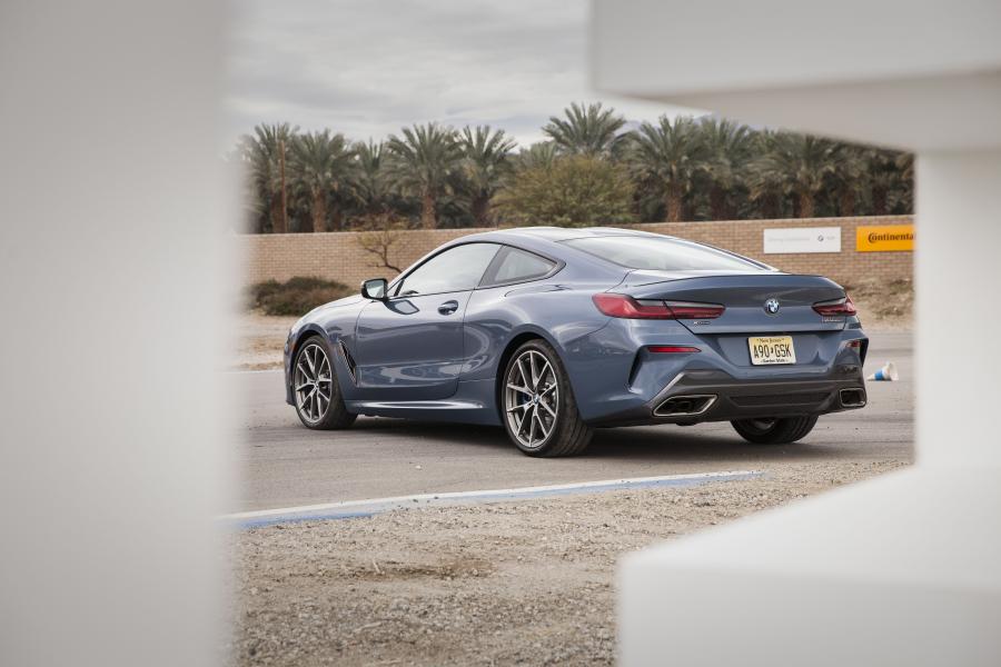  BMW M850i xDrive (G15) 2018 года  (NA) (фото 12 из 33)